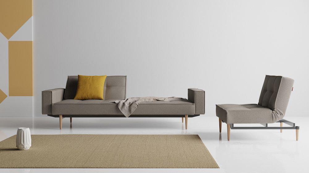 Splitback Styletto Sofa z podlokietnikami jasny dab 521 02